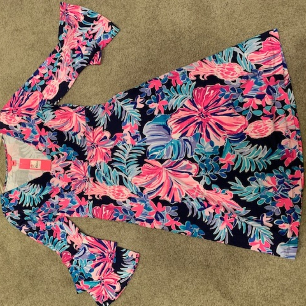NWT Lilly Pulitzer Bell Sleeve V-Neck Dress